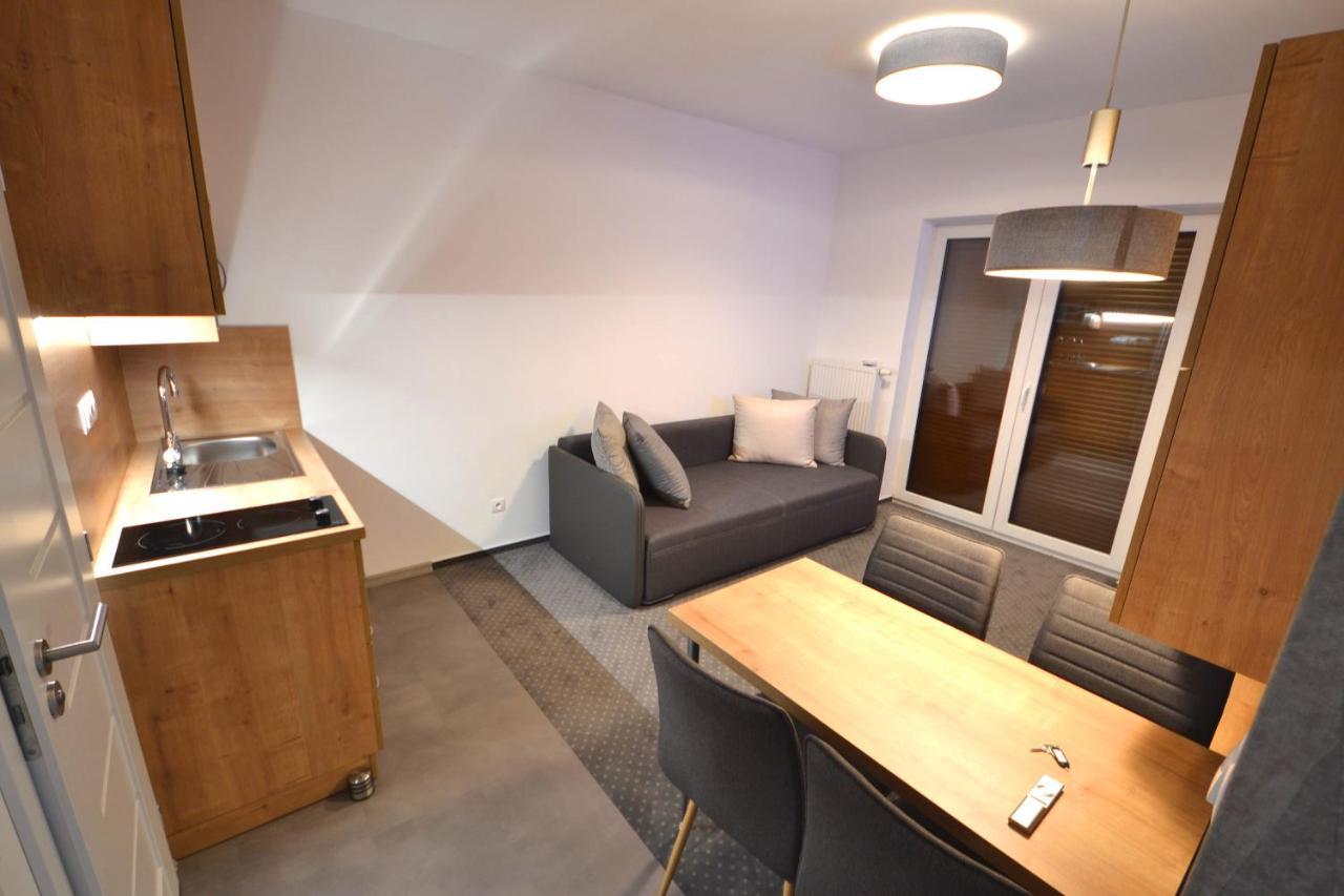 ديمانوفْشكا دولِنا Ff Apartments Jasna Lucky المظهر الخارجي الصورة